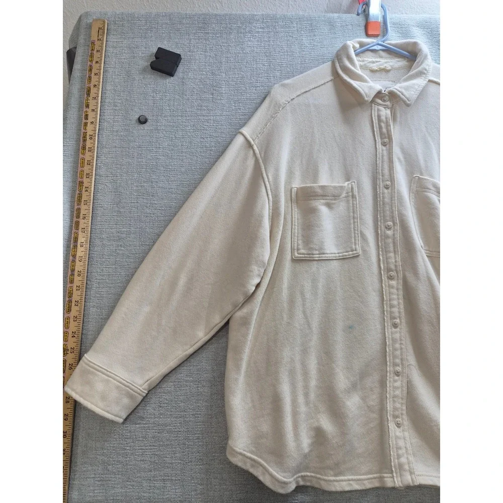 Aerie Love This Moment Shirt Womens Medium Beige Button Down Chest Pocket Winter